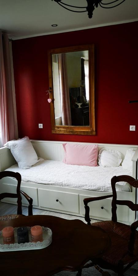La Cour du Puits, chambre Colyn Cormeilles  Extérieur photo